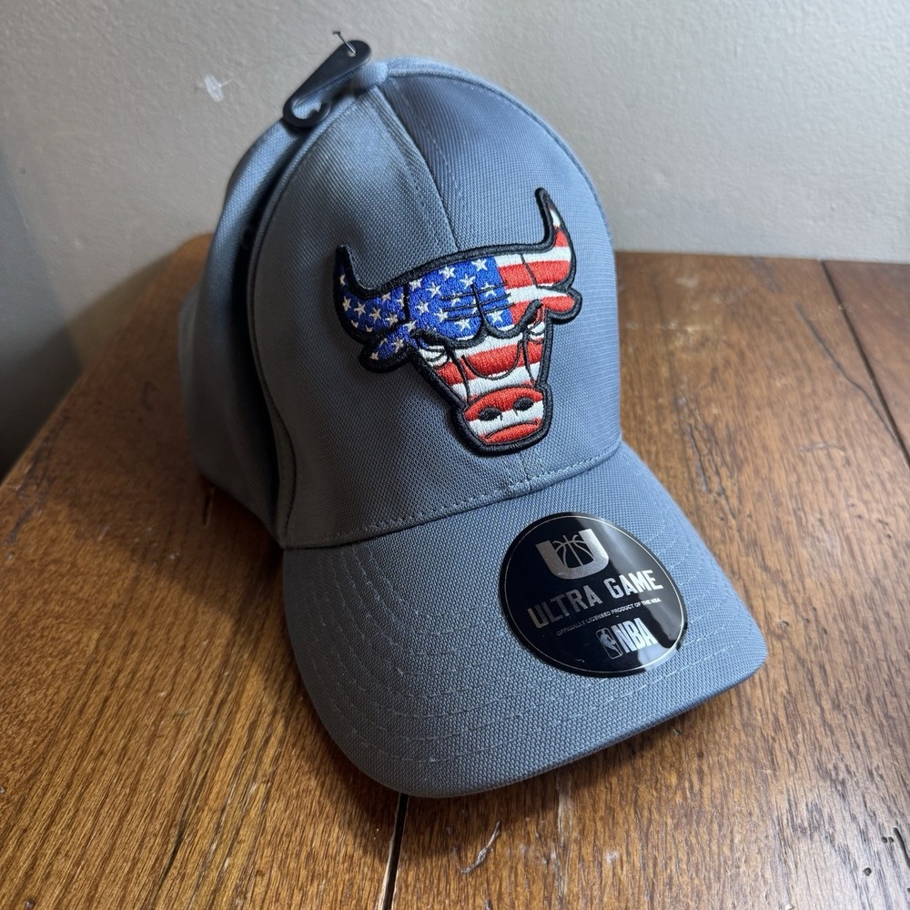 Chicago Bulls NBA Ultra Game Gray Embroidered Fitted Hat American Flag ONE SIZE